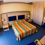 Mariandy Hotel 2*