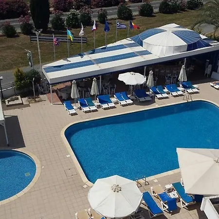 Mariandy Larnaca