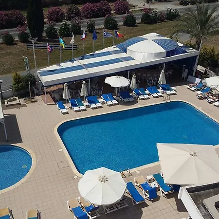 Mariandy Larnaca